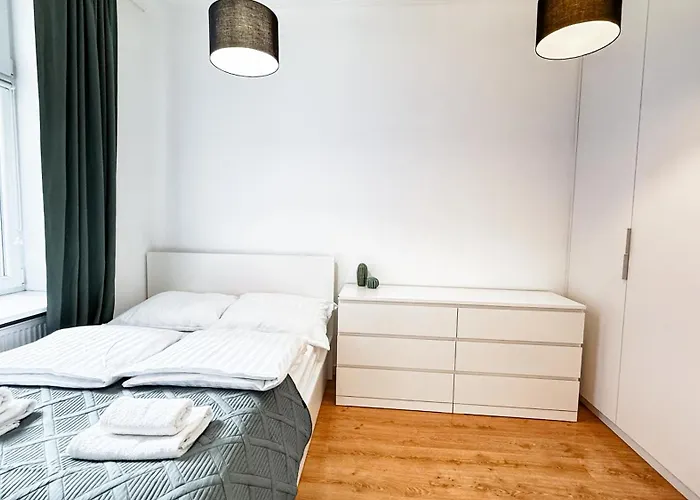 Daire Nawrot Hideaway By Dreamap